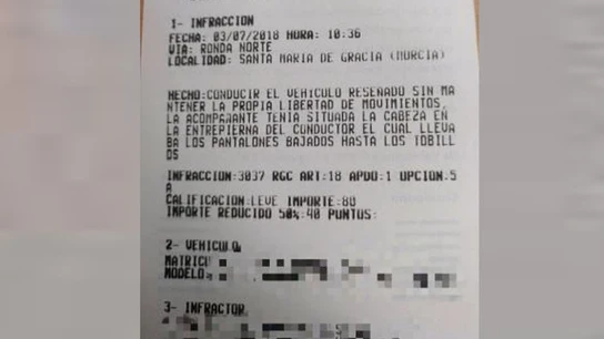La multa a un hombre por conducir ebrio mientras le practicaban una felación. La multa a un hombre por conducir ebrio mientras le practicaban una felación.