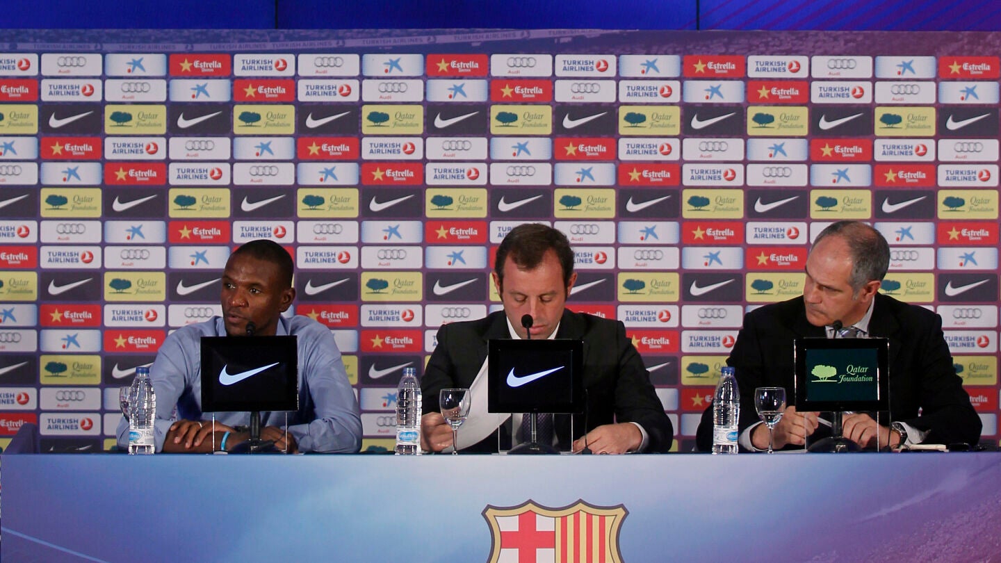 Abidal, Rosell y Zubizarreta, en la despedida del franc&eacute;s como jugador del Barcelona