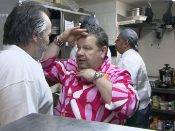 Alberto Chicote en Pesadilla en la cocina: Olé Alberto Chicote en Pesadilla en la cocina: Olé