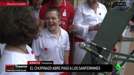 Ibai y Leire lanzan el chupinazo que da comienzo a San Fermín Ibai y Leire lanzan el chupinazo que da comienzo a San Fermín