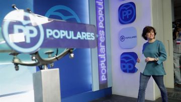 Soraya Sáenz de Santamaría en la sede del PP