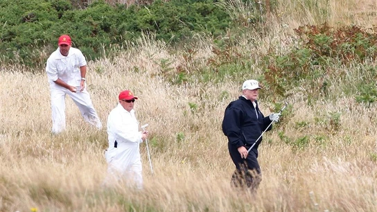 Donald Trump en su campo de golf Donald Trump en su campo de golf