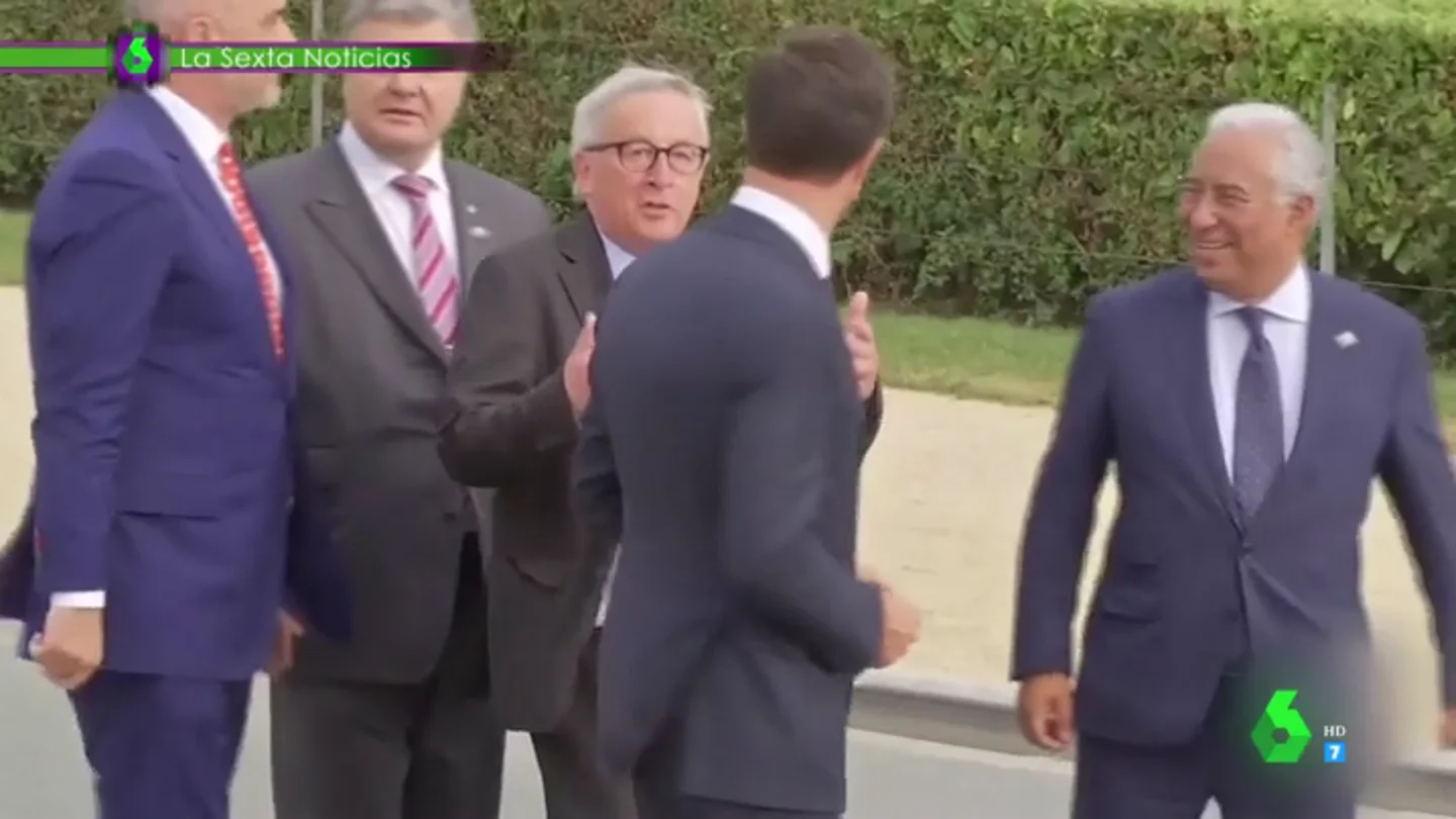 ¿Ciática o un "problema con la bebida"?: Jon Plazaola analiza pasito a pasito todas las fases del surrealista momento de Juncker ¿Ciática o un "problema con la bebida"?: Jon Plazaola analiza pasito a pasito todas las fases del surrealista momento de Juncker