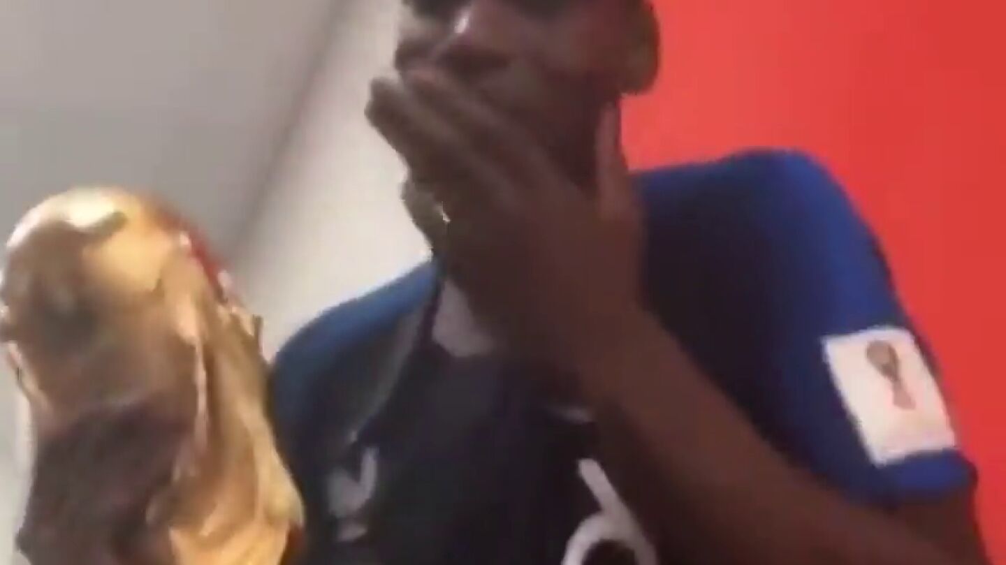 El troleo &eacute;pico de Pogba a Inglaterra: "It's coming home"