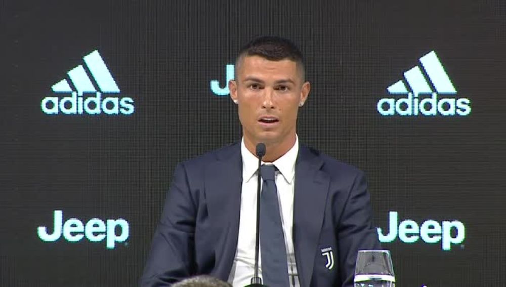 Cristiano Ronaldo, en su presentación con la Juventus
