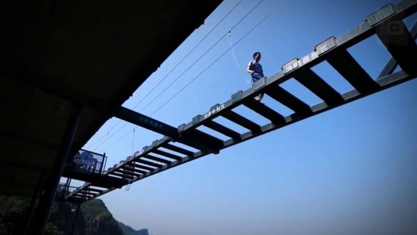 M&aacute;s all&aacute; de las monta&ntilde;as rusas: atracciones s&oacute;lo para amantes de la adrenalina