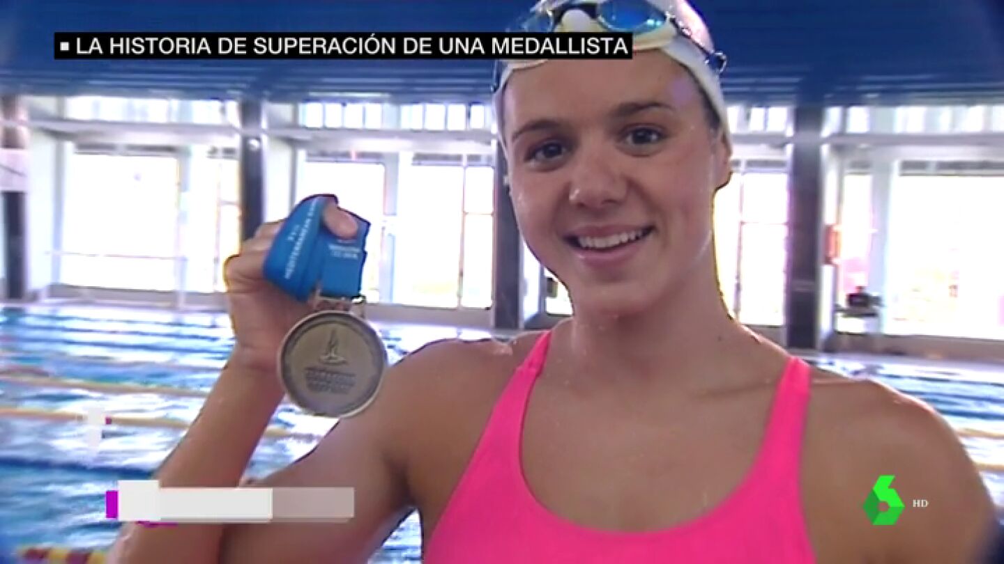 Catalina Corr&oacute; y su ejemplo en la piscina tras superar un tumor cerebral: "Nadaba sin poder mojar la cabeza"