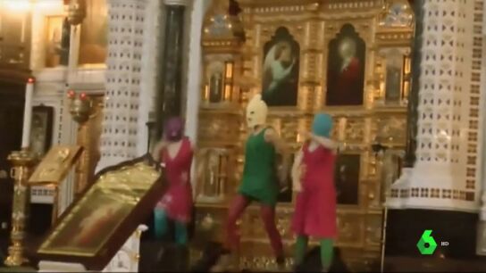 Pussy Riot en la cateral de Rusia en 2012