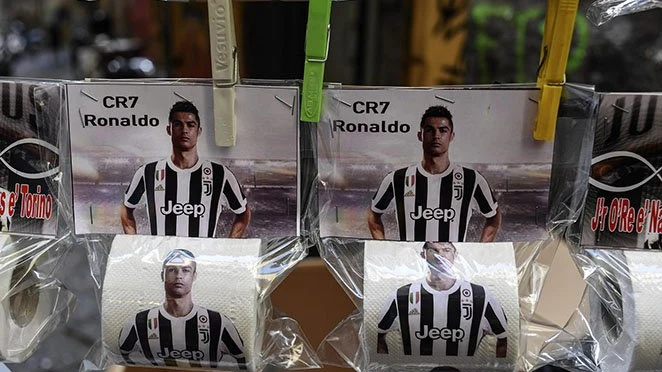 Papel higiénico con la cara de Ronaldo