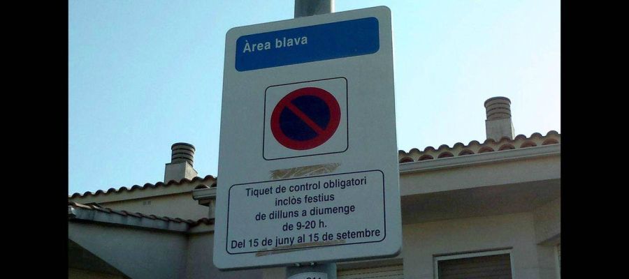 ¿Es posible recurrir una multa por una señal que no está en castellano?