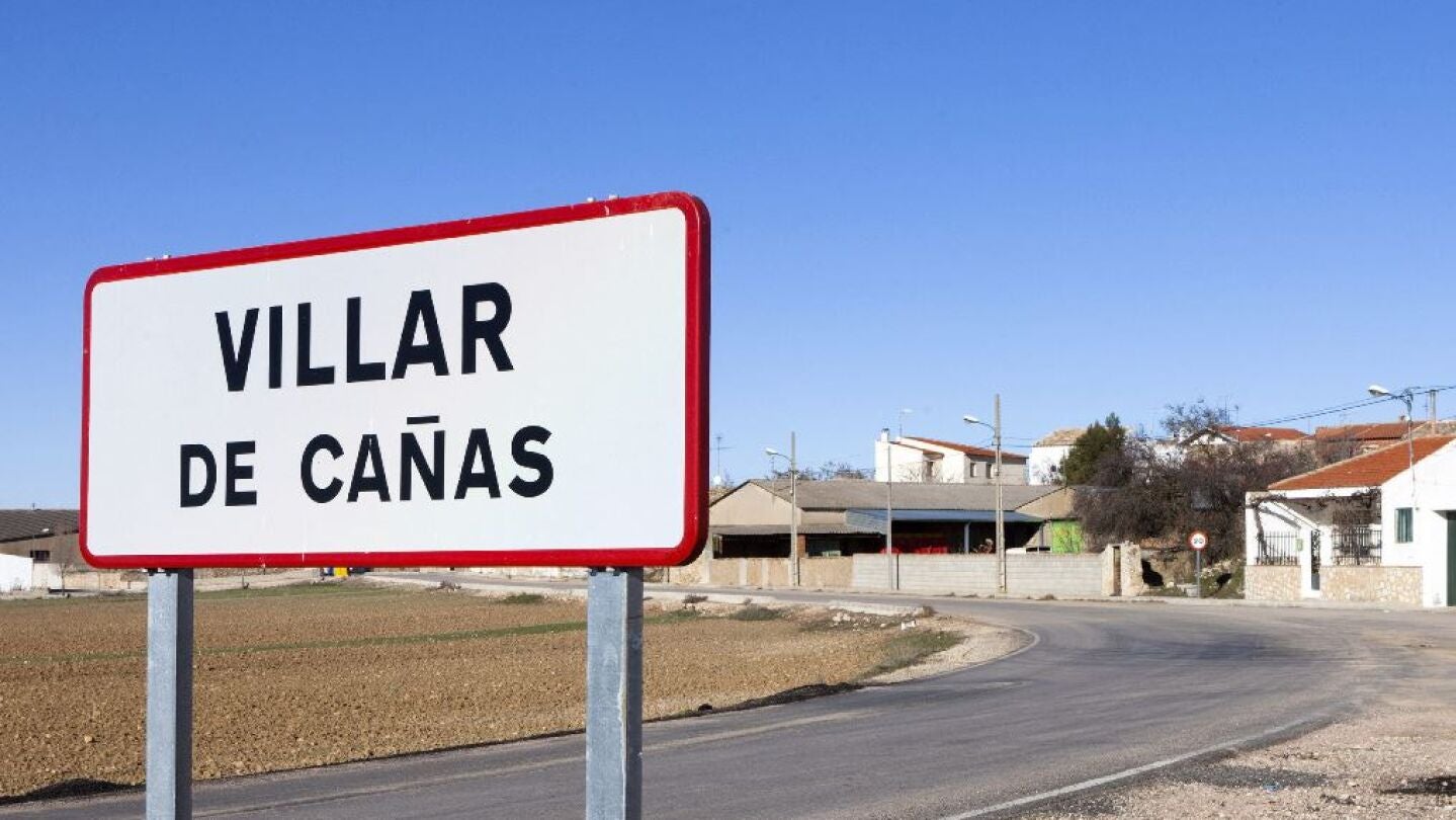 Entrada al municipio de Villar de Ca&ntilde;as, Cuenca