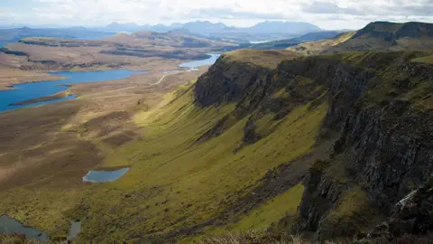 Montaña ¿Playa o montaña? Este es tu destino ideal según tu personalidad