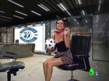 La imitación de Maradona de Cristina Pedroche La imitación de Maradona de Cristina Pedroche