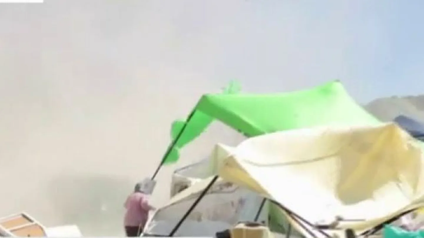 Minitornado en un festival de Francia Minitornado en un festival de Francia