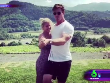 El divertido baile de Elsa Pataky y Chris Hemsworth dándolo todo al ritmo de Despacito: "Puede que alguien vaya un poquito 'T(h)or-cido'" El divertido baile de Elsa Pataky y Chris Hemsworth dándolo todo al ritmo de Despacito: "Puede que alguien vaya un poquito 'T(h)or-cido'"