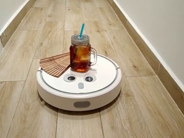 Entrenar al robot para que me traiga un refresco y el abanico Entrenar al robot para que me traiga un refresco y el abanico