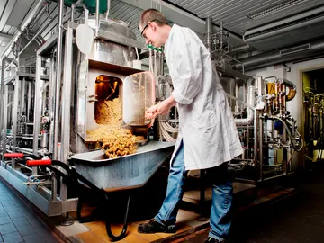 Fábrica cerveza Fábrica cerveza