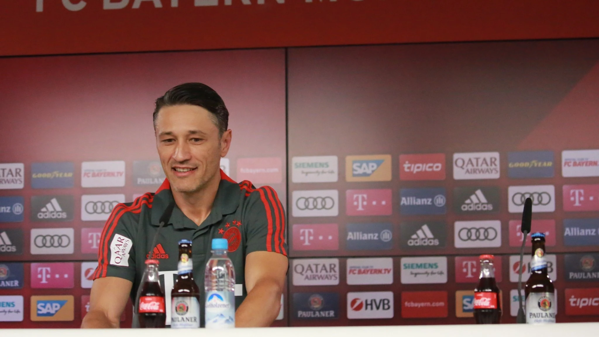 Niko Kovac en rueda de prensa