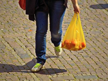 Así son las bolsas del mercado y la mejor alternativa para no usar plástico Así son las bolsas del mercado y la mejor alternativa para no usar plástico