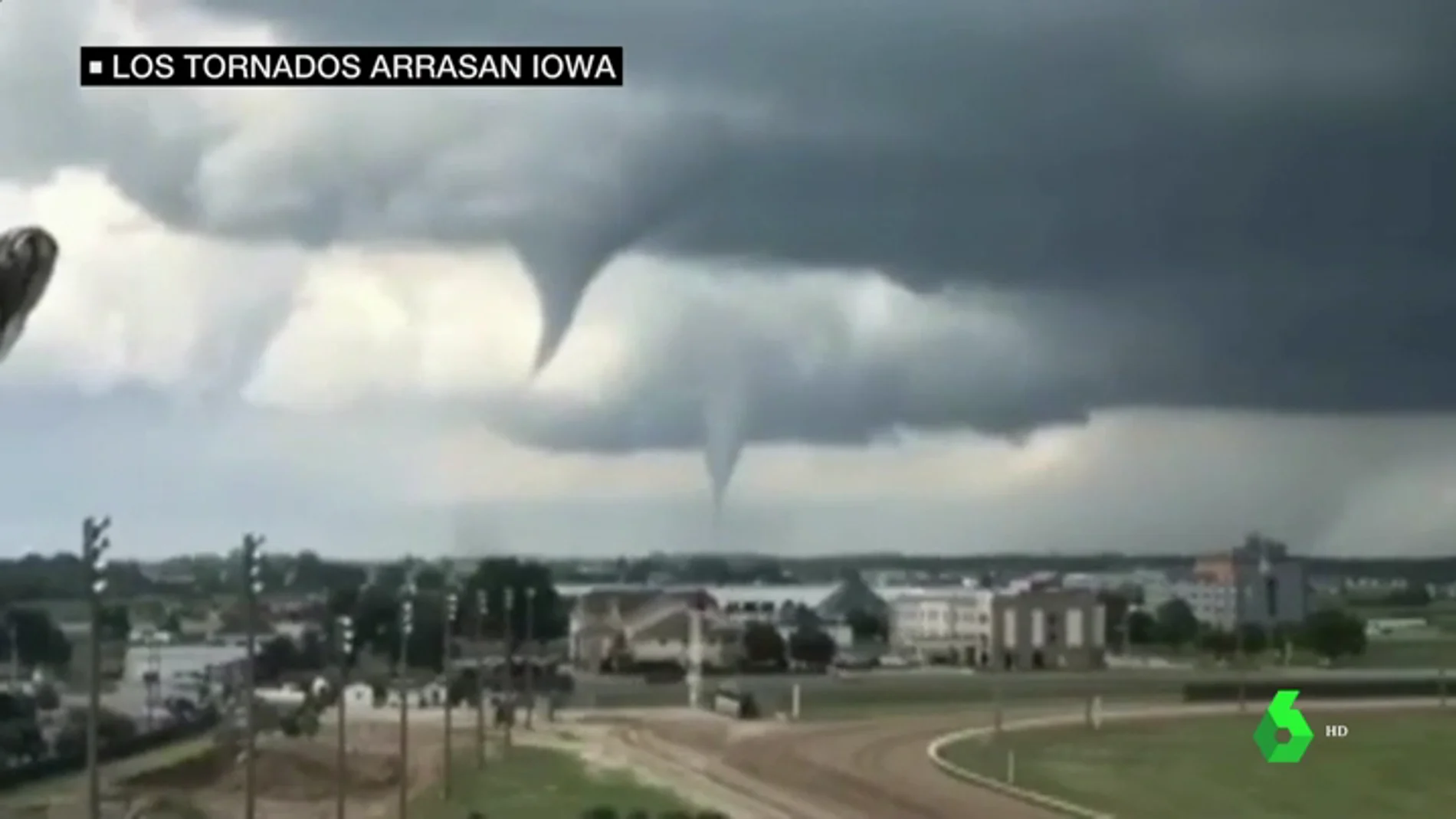 27 tornados en Iowa, Estados Unidos