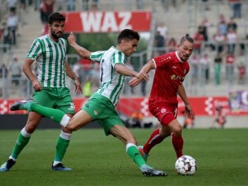 Bartra, con el Betis Bartra, con el Betis