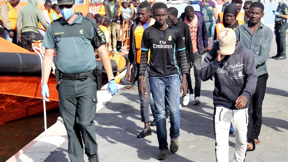 Migrantes rescatados en aguas del Estrecho