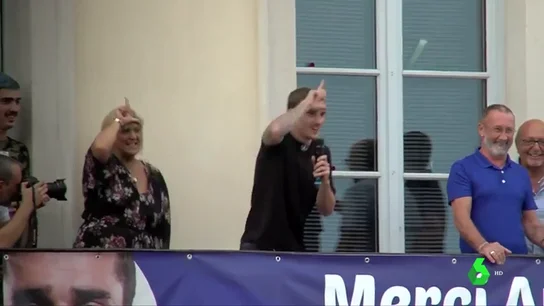 Griezmann celebra por todo lo alto el triunfo del Mundial en su Macon natal Griezmann celebra por todo lo alto el triunfo del Mundial en su Macon natal