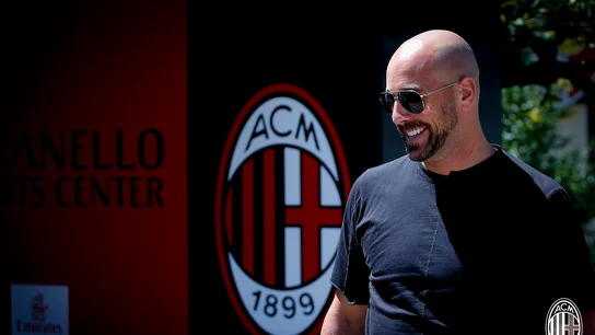 Pepe Reina, con el Milan Pepe Reina, con el Milan