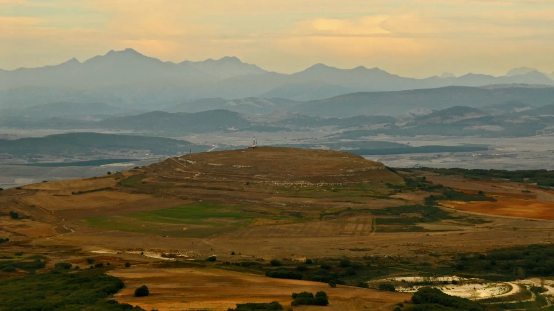 Un yacimiento de Palencia da nuevas pistas sobre la arqueologia belica