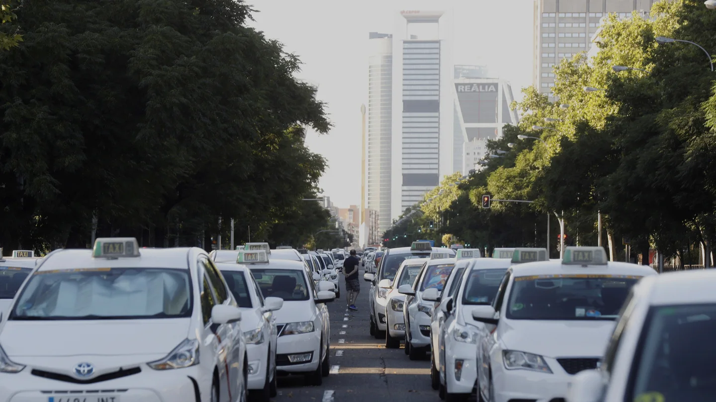 Las protestas de los taxistas españoles contra la proliferación de licencias VTC. Las protestas de los taxistas españoles contra la proliferación de licencias VTC.