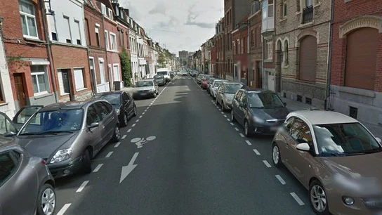 Una calle en Roubaix, Francia. Una calle en Roubaix, Francia.