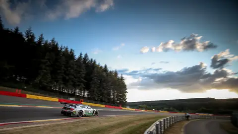 Soucek en las 24 Horas de Spa Soucek en las 24 Horas de Spa