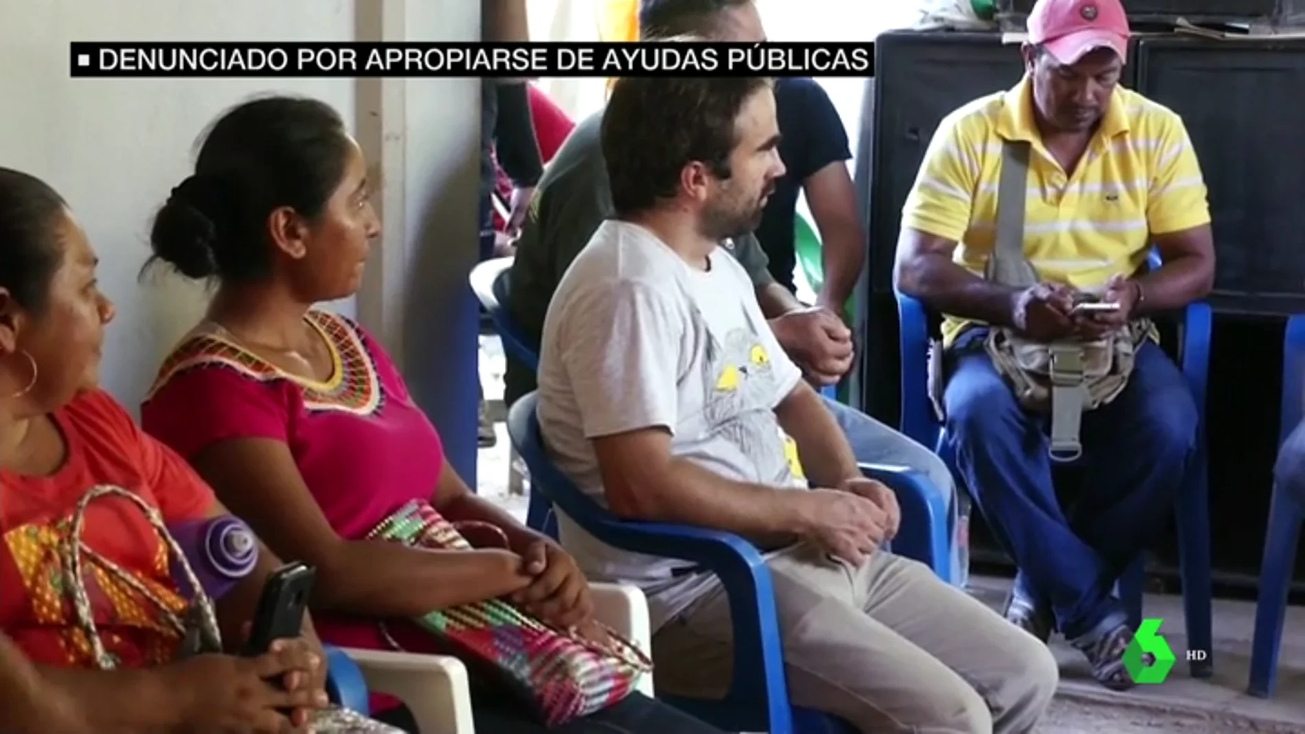 Un grupo de indígenas retiene a un español en México: se habría quedado con las ayudas que recibieron tras el terremoto