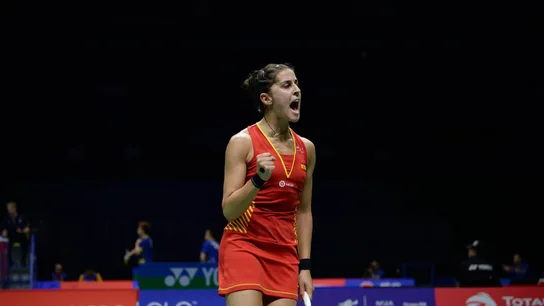 Carolina Marín celebra su triunfo Carolina Marín celebra su triunfo
