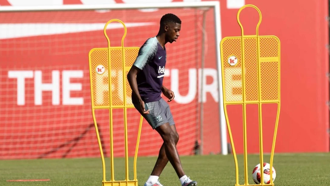 Dembélé, en el entrenamiento del Barça en la Ciudad Deportiva