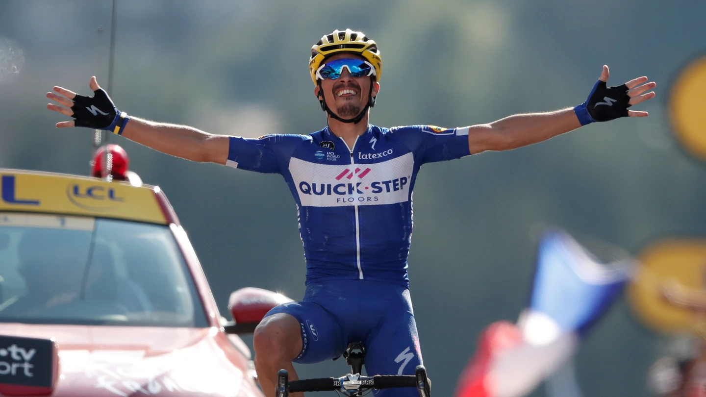 Julian Alaphilippe, en una etapa de Tour de Francia Julian Alaphilippe, en una etapa de Tour de Francia