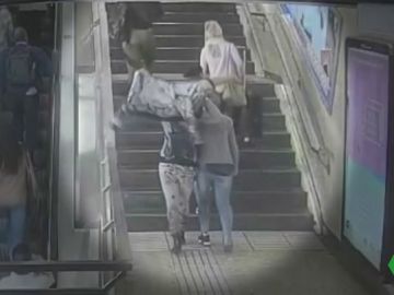 Desarticulada una banda de carteristas que actuaba en el metro de Barcelona Desarticulada una banda de carteristas que actuaba en el metro de Barcelona