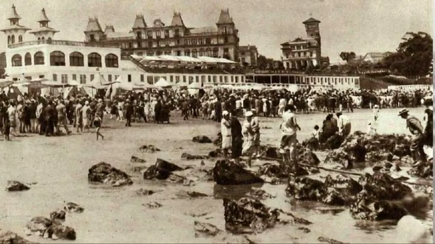 Playa del Mar Cantábrico en el siglo XIX Playa del Mar Cantábrico en el siglo XIX