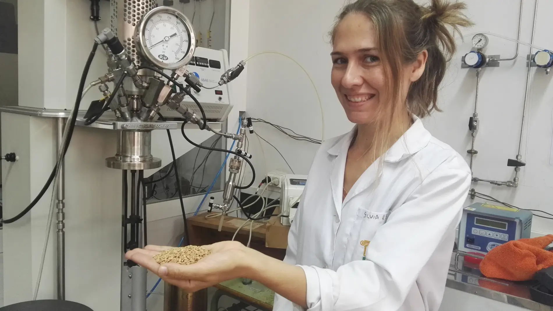 Cascaras de pistacho para limpiar el agua