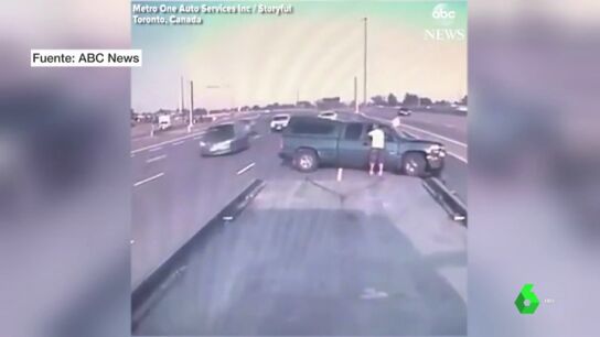 Accidente de tr&aacute;fico en Canad&aacute;