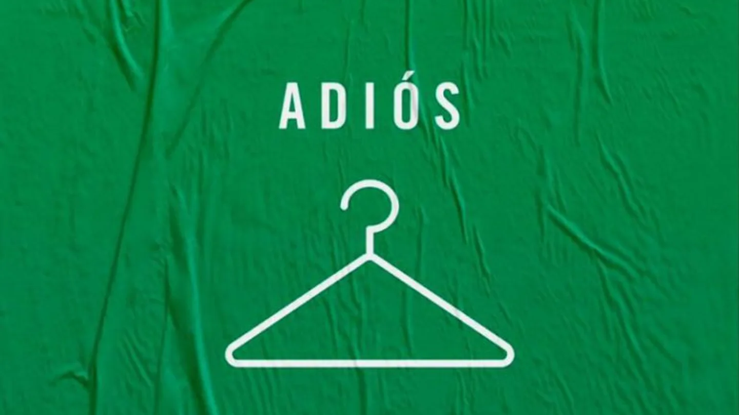 La contraportada de Amnistía Internacional pidiendo legalizar el aborto La contraportada de Amnistía Internacional pidiendo legalizar el aborto