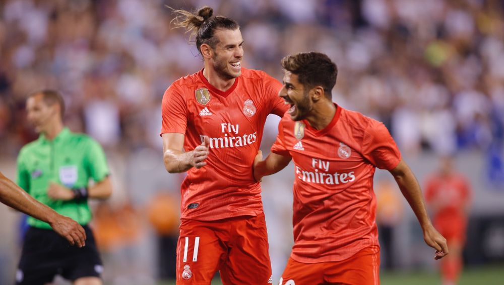 Bale y Asensio celebran el gol del Real Madrid