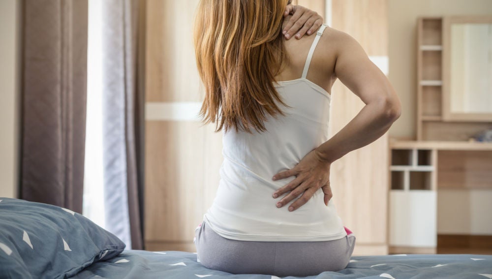 ¿Puede la prensa de piernas causar dolor de espalda?