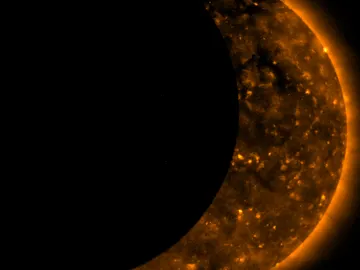 El 11 de agosto se da un eclipse solar parcial El 11 de agosto se da un eclipse solar parcial