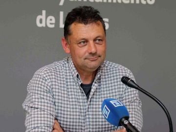 Fotografía de archivo del concejal de IU en Llanes, Javier Ardines Fotografía de archivo del concejal de IU en Llanes, Javier Ardines