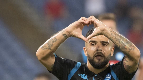 El nuevo Nápoles de Ancelotti debuta con victoria 2-1 en el campo del Lazio  El nuevo Nápoles de Ancelotti debuta con victoria 2-1 en el campo del Lazio