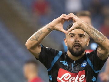 El nuevo Nápoles de Ancelotti debuta con victoria 2-1 en el campo del Lazio El nuevo Nápoles de Ancelotti debuta con victoria 2-1 en el campo del Lazio