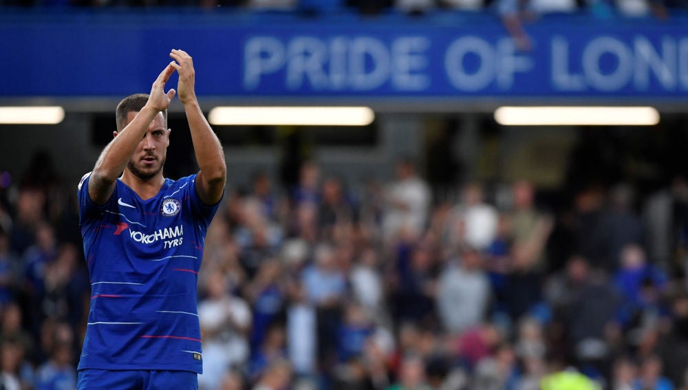 Hazard agradece a la afición del Chelsea su apoyo