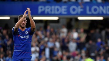 Hazard agradece a la afición del Chelsea su apoyo
