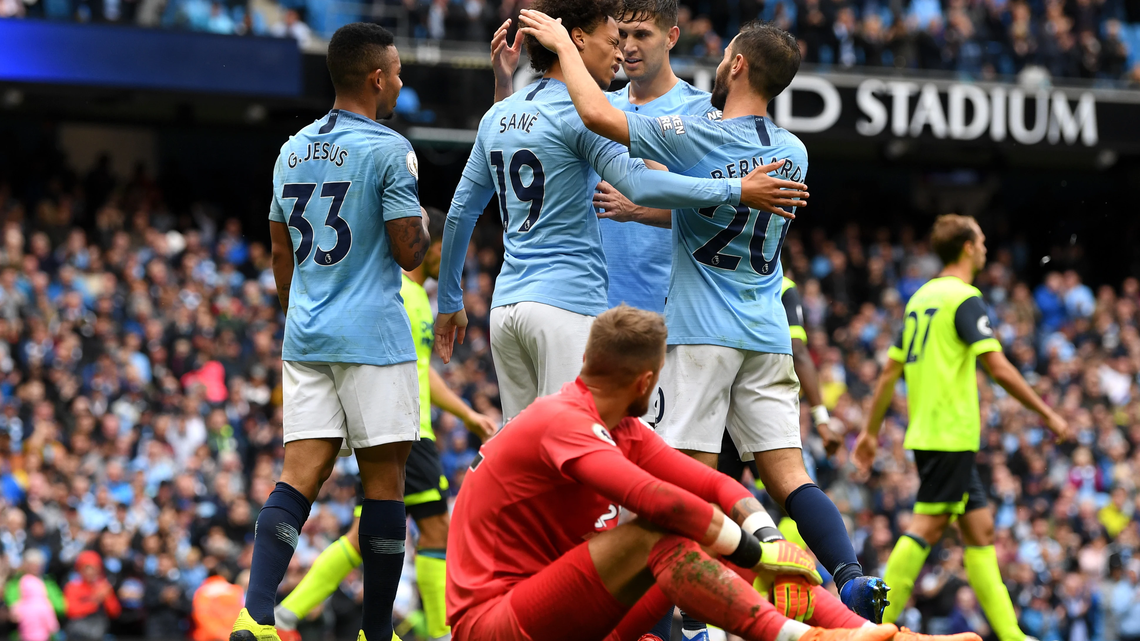 Manchester City ante el Huddersfield Town en la Premier 